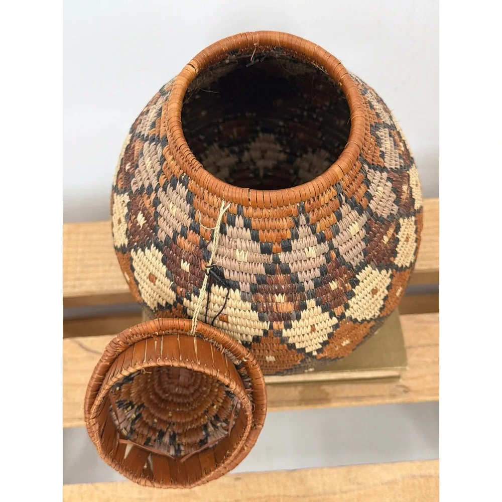 Handmade Zulu Basket Zandile Xulu South Africa Woven Ukhamba Beer Basket Lidded